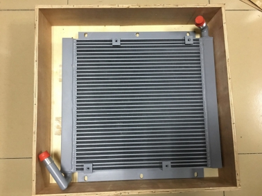 PC60-6液壓（yā）油散熱器