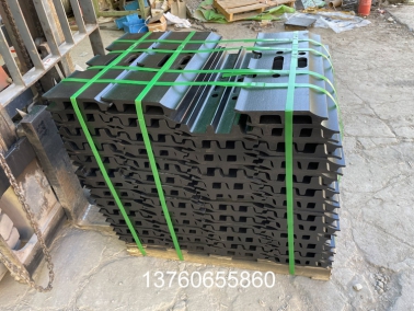 PC400-6挖掘（jué）機鏈板