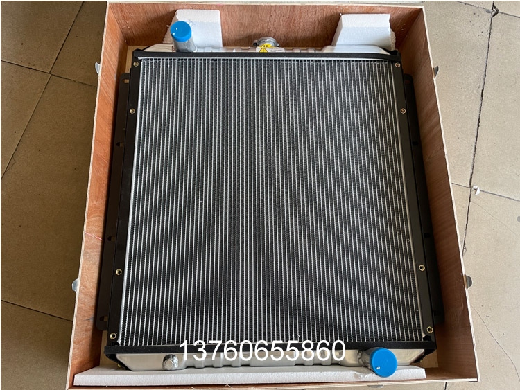 EX120-5挖（wā）掘機水箱