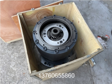 EC210B挖（wā）掘機回轉牙箱